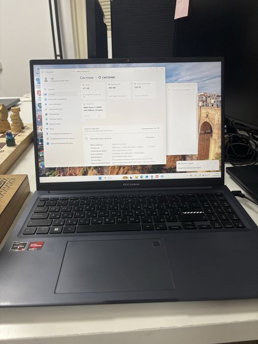 Ноутбук Asus VivoBook