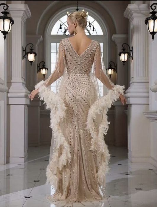 Продам новое платье