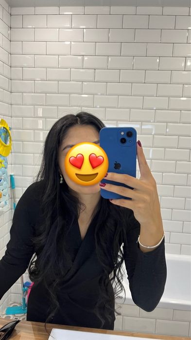 Продаю элегантное черное платье