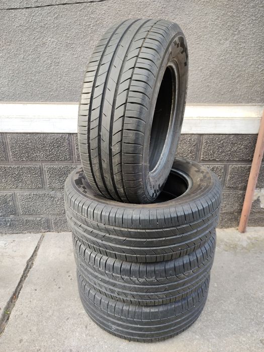 Vând Set Cauciucuri 225/60/ZR16 Vara Kumho DOT 2022 Import recent Germania