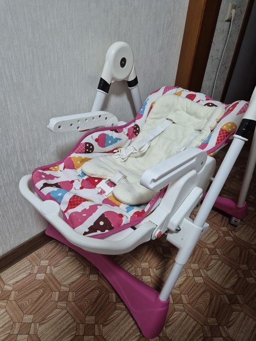 Детский стульчик для кормления б/у