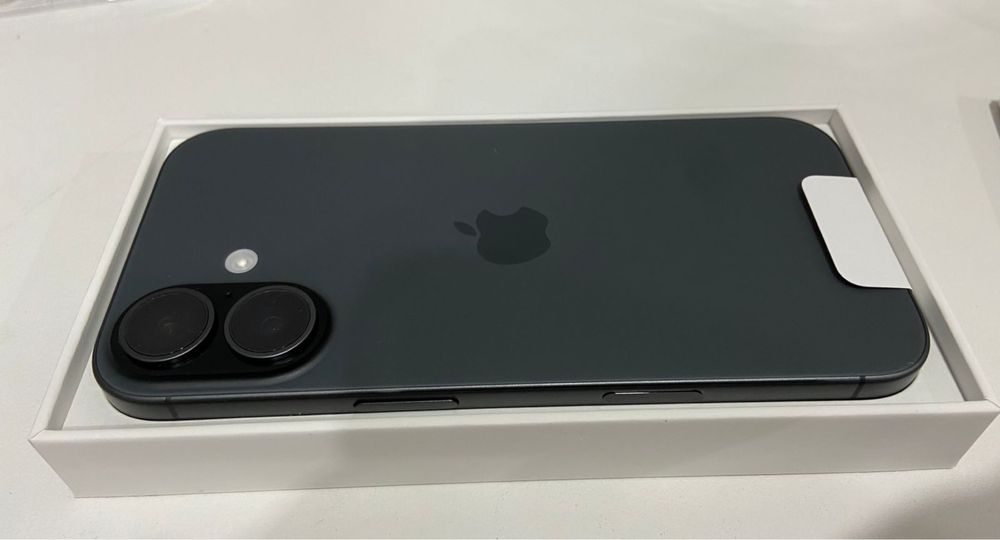 17 Айфон, 256 ГБ