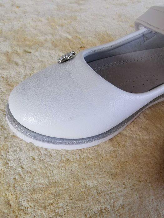 Детски   обувки                           .