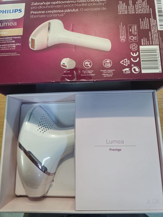 Epilator IPL Philips Lumea Prestige BRI950/00