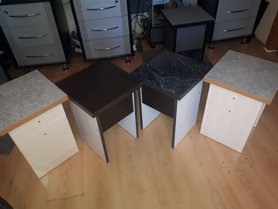 Табуретки новые качественные