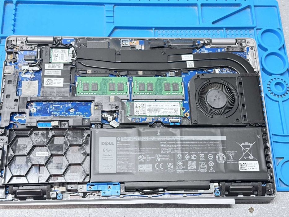 реновиран Mobile Workstation Dell Precision 3561 15.6" i7-11850H 32GB 1020 клас А Гаранция