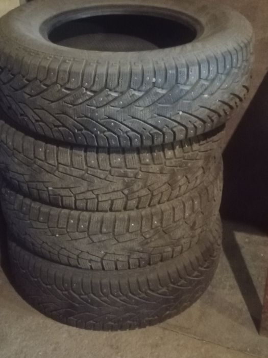 Продам зимние шины
