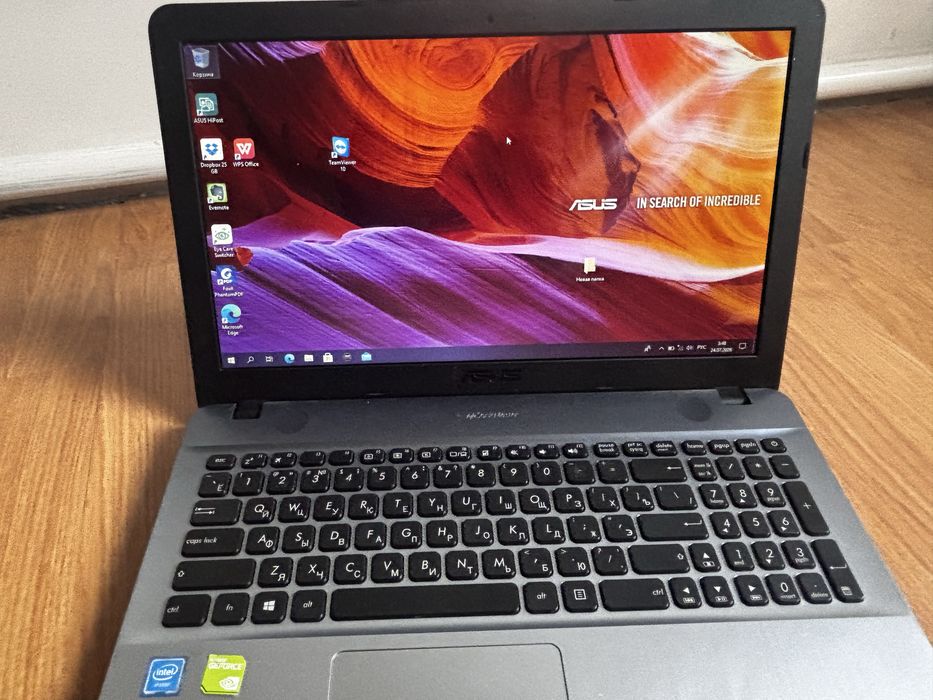 ASUS VivoBook 15.6" / Intel Celeron / 4GB RAM / Windows 10