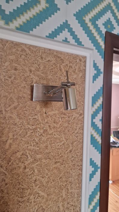 Продам люстры разные