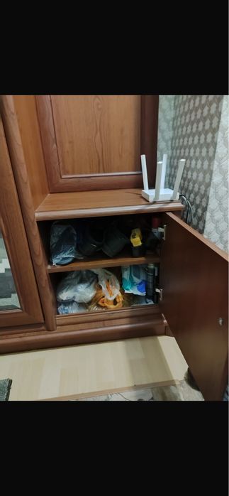 Продам шкаф для прихожей