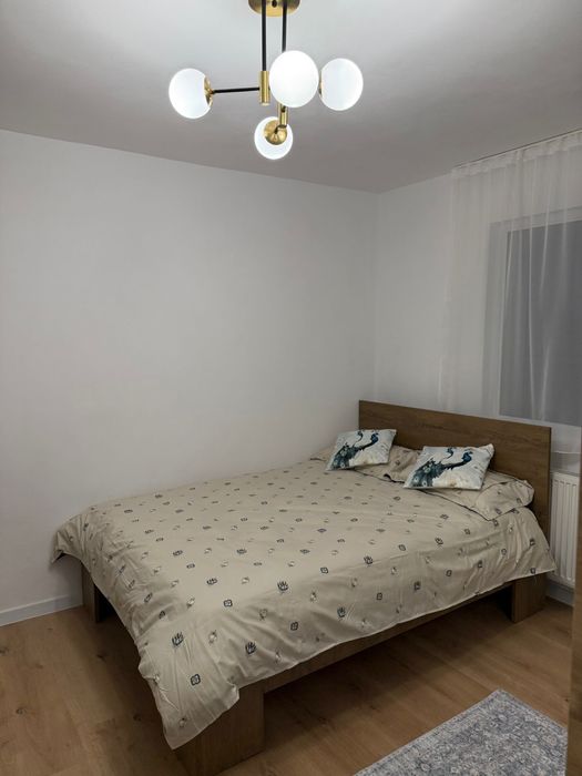 Inchiriez garsoniera