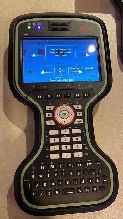 Statie totala Leica TS 16 cu controler / telecomanda CS 20