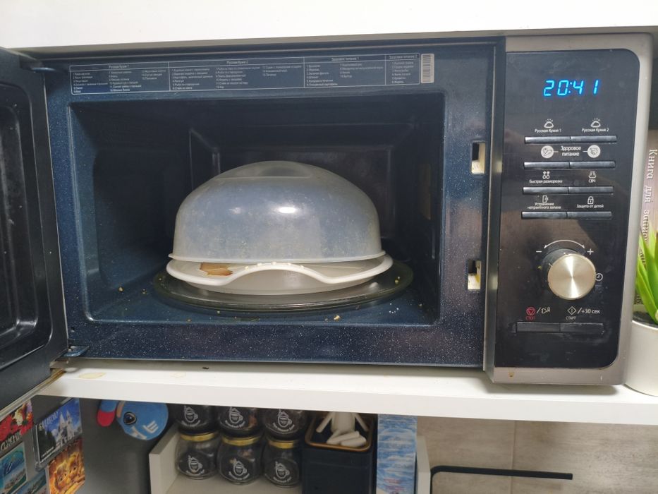 Микроволновая печь