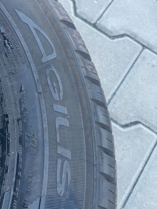 4x 215 60 17c Michelin Agilis
