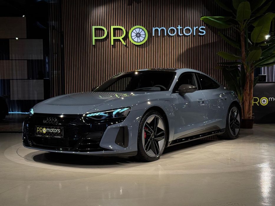 Audi e-tron GT Audi RS e-tron GT quattro 2021