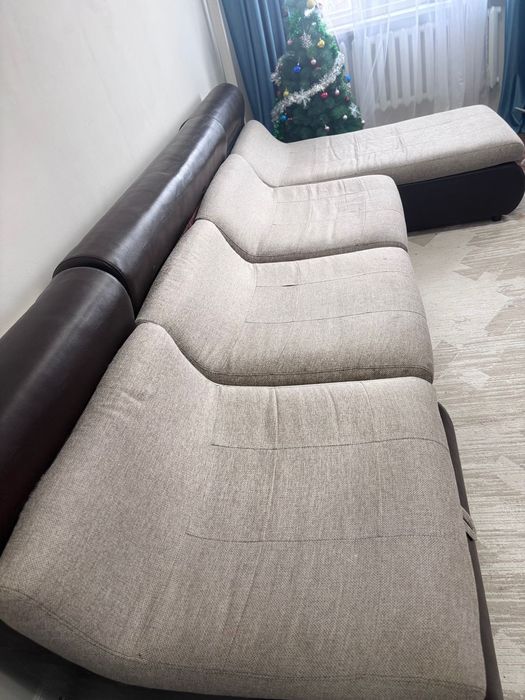 Продается диван.