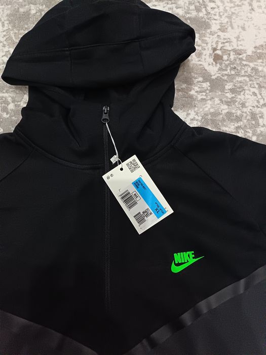 Nike Tech Fleece