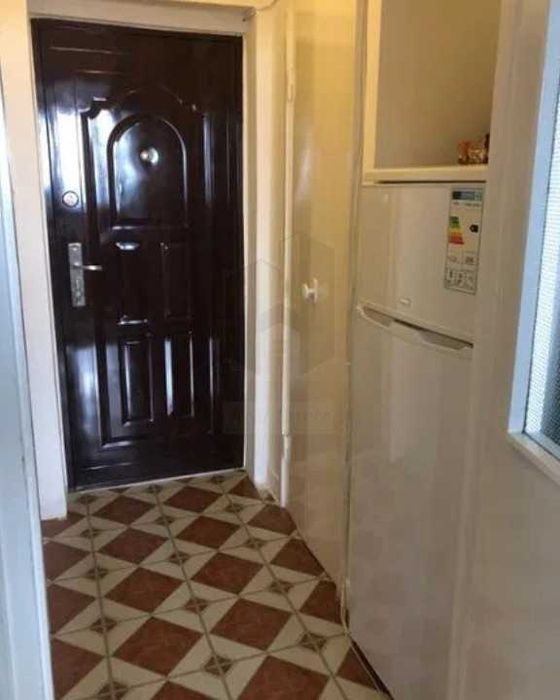 Дава се под наем Едностаен апартамент в Пловдив, Южен - 40 кв.м за 168.3 € - Снимка #1