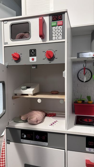 Vand bucatarie de joaca pentru copii, model XL de la LIDL