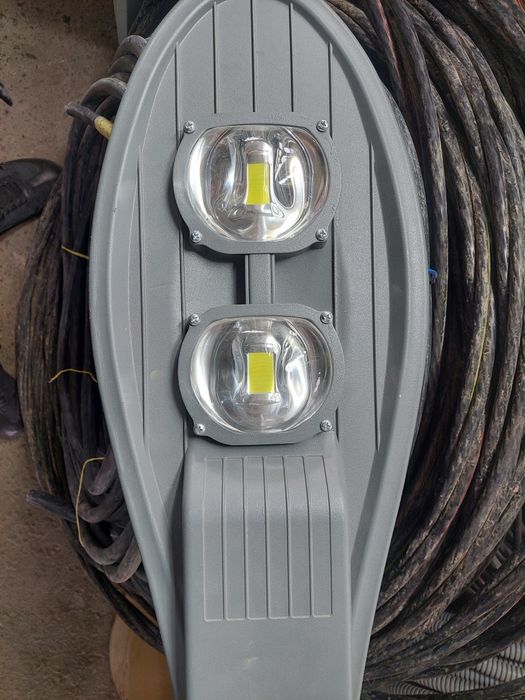 Высокий провод А . AC кабель есть