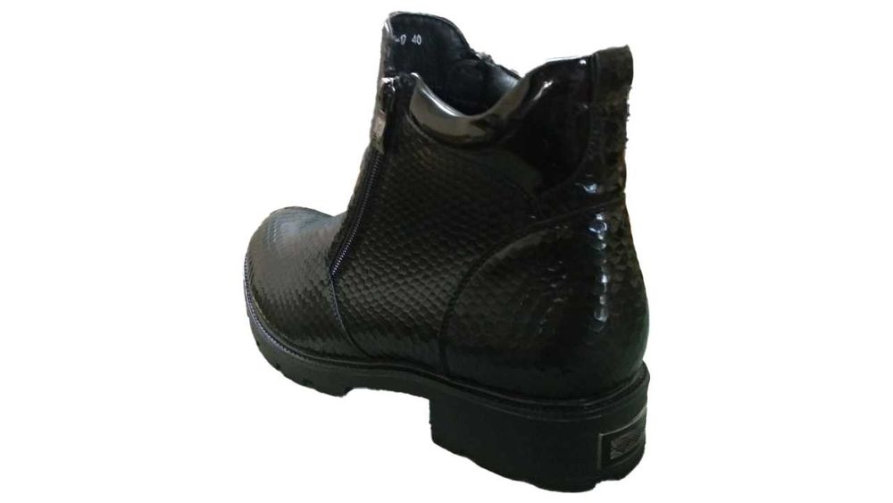 Ботинки женские новые