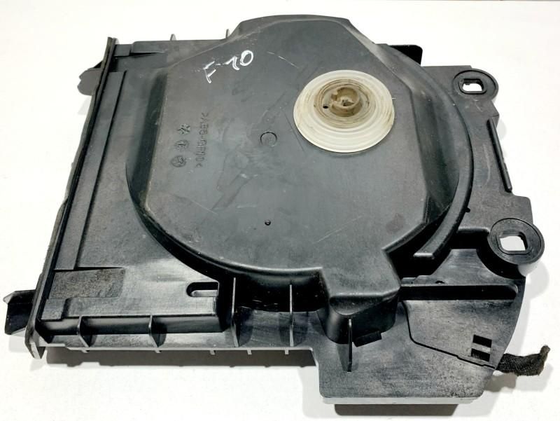 Subwoofer dreapta fata BMW Seria 5 F10 9195200 Berlina