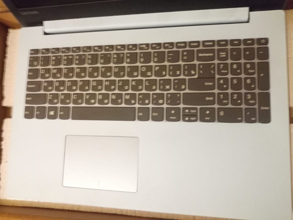 Ноутбук продаю срочьно