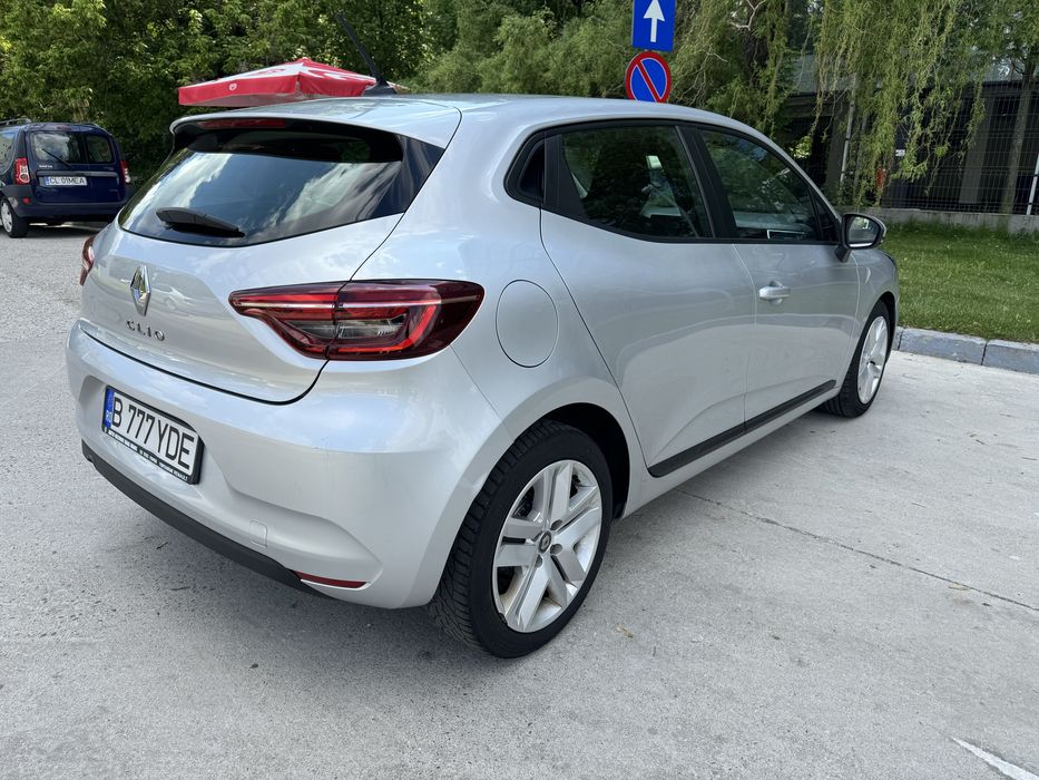 Renault clio an fab 2022 motor 1.0 benzina 100 cp.tva deductibil
