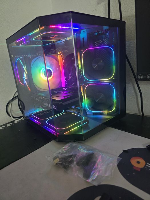 Pc gaming cube..