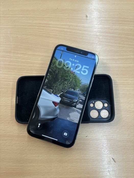 iPhone  12 pro chotki