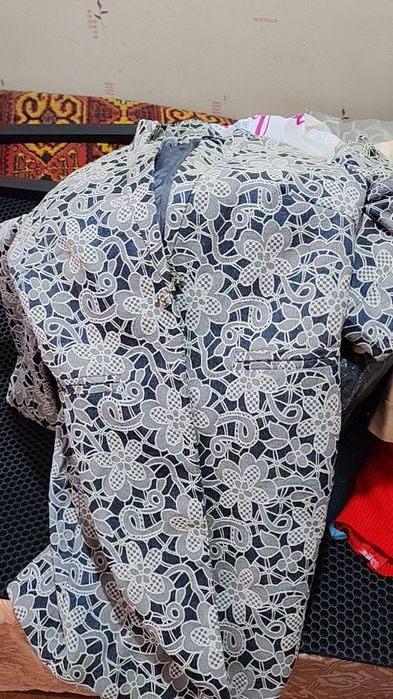 Б/у  одежда в хорошем состоянии.