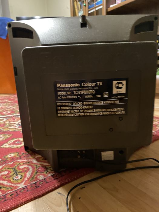 Продаю телевизор б/у Panasonic Две штуки