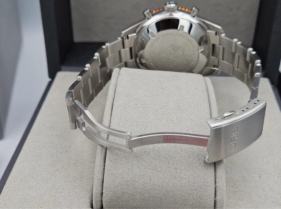 Швейцарские часы Oris, механический хронограф