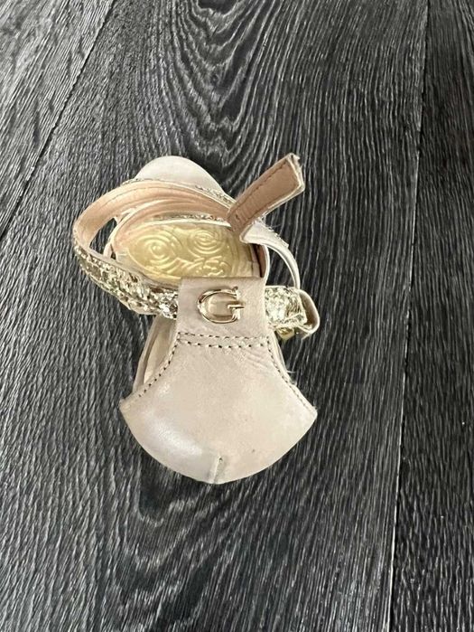 Sandale 36, toc 11 cm, Guess