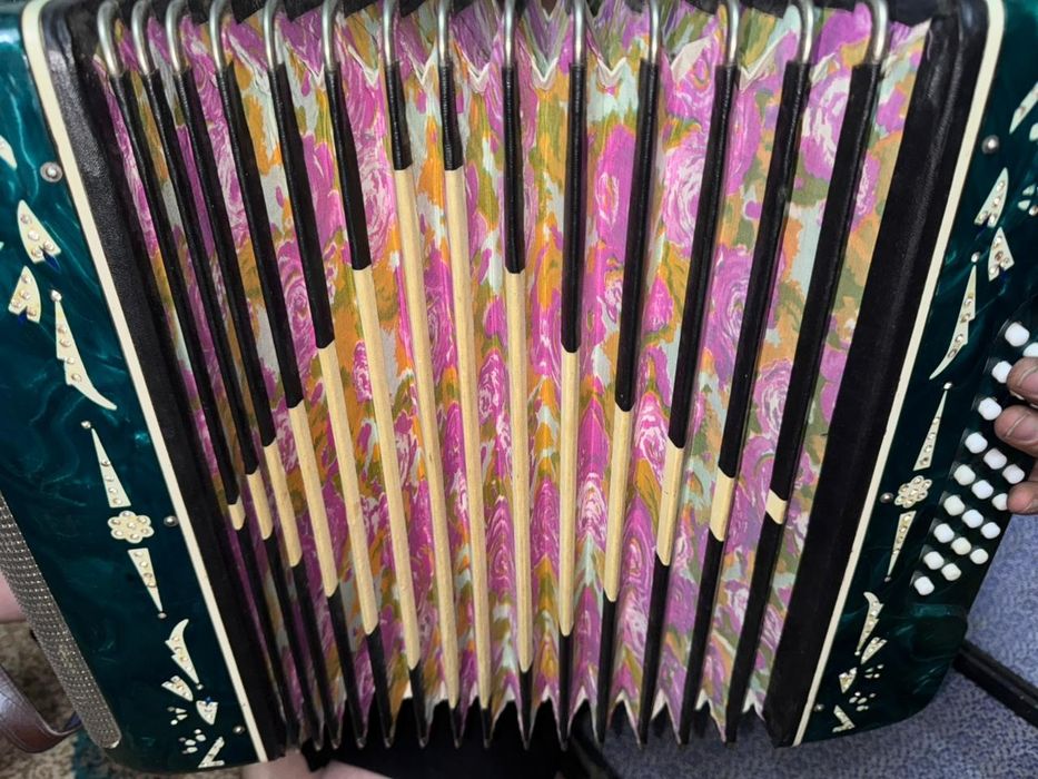 Гармонь советского производства