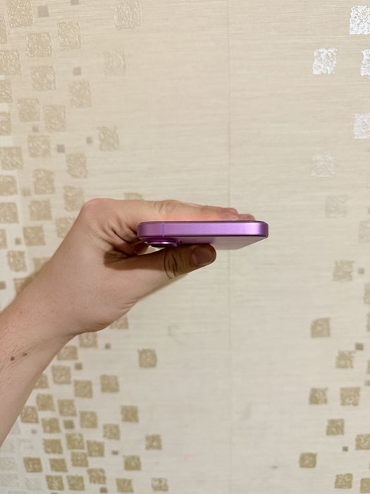 Iphone 16 pink 256gb