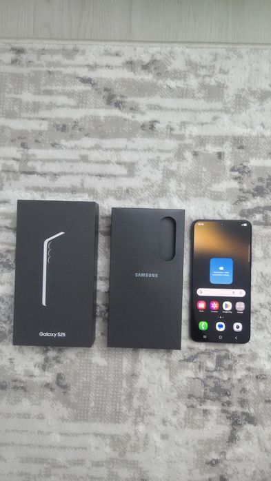 Samsung Galaxy S22, 5G, 128 ГБ, состояние отличное