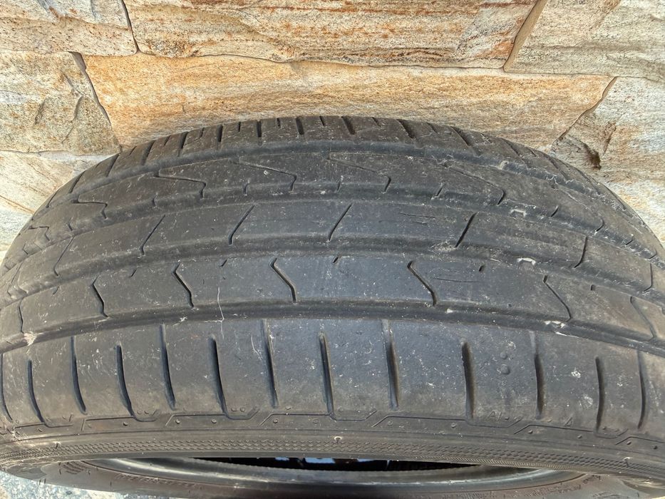 Hankook 185/60/R15 летни гуми