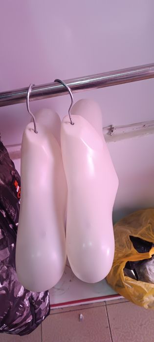 Manikeni sotiladi erkaklaniki