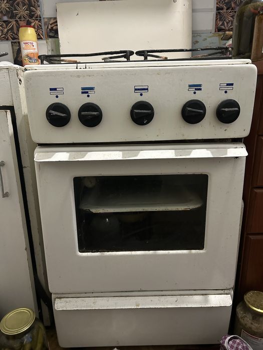 Продается газ за 5000 тг творог есть