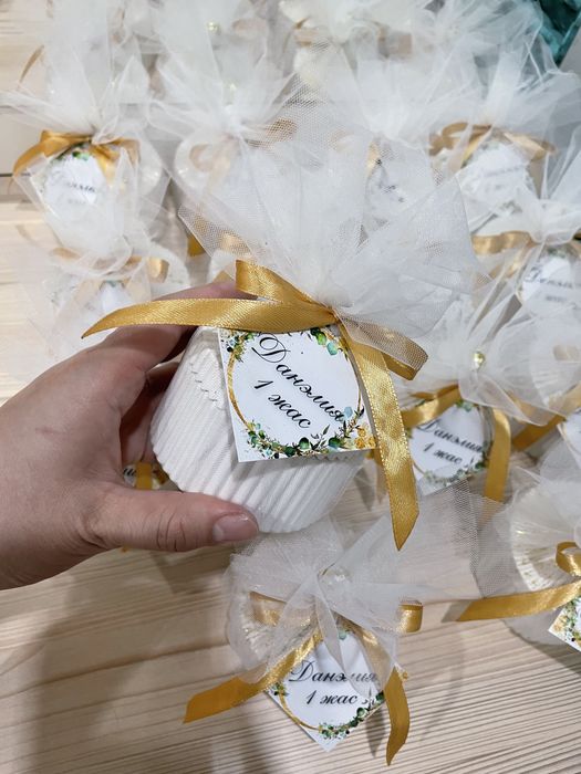 Тойбастар из гипса