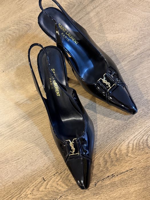 Pantofi Yves Saint Laurent