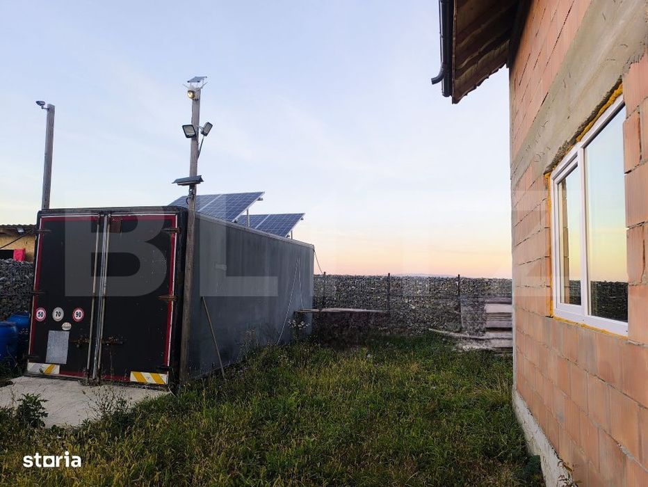 Casa P+M cu teren 486mp, Halchiu