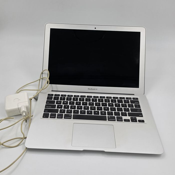 MacBook Air 13