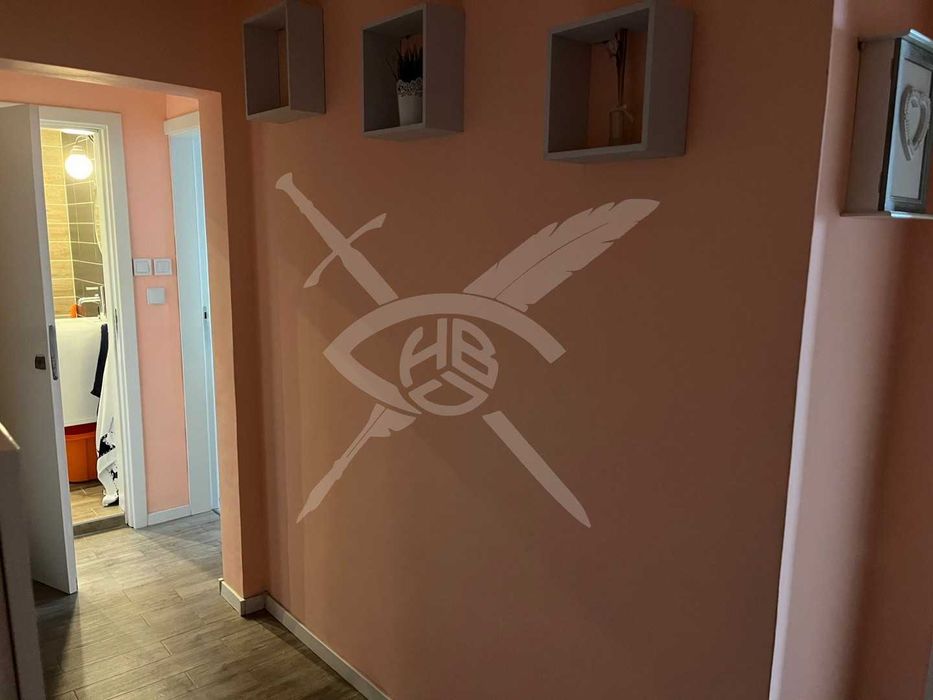 Дава се под наем Четиристаен апартамент в София, Банишора - 70 кв.м за 750 € - Снимка #12