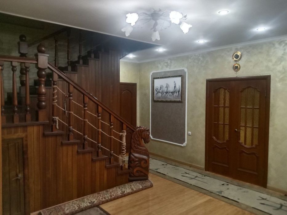 Продаётся красивый светлый коттедж