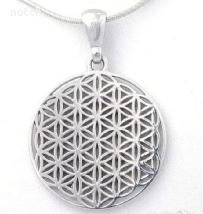 сребърна висулка "цветето на живота"