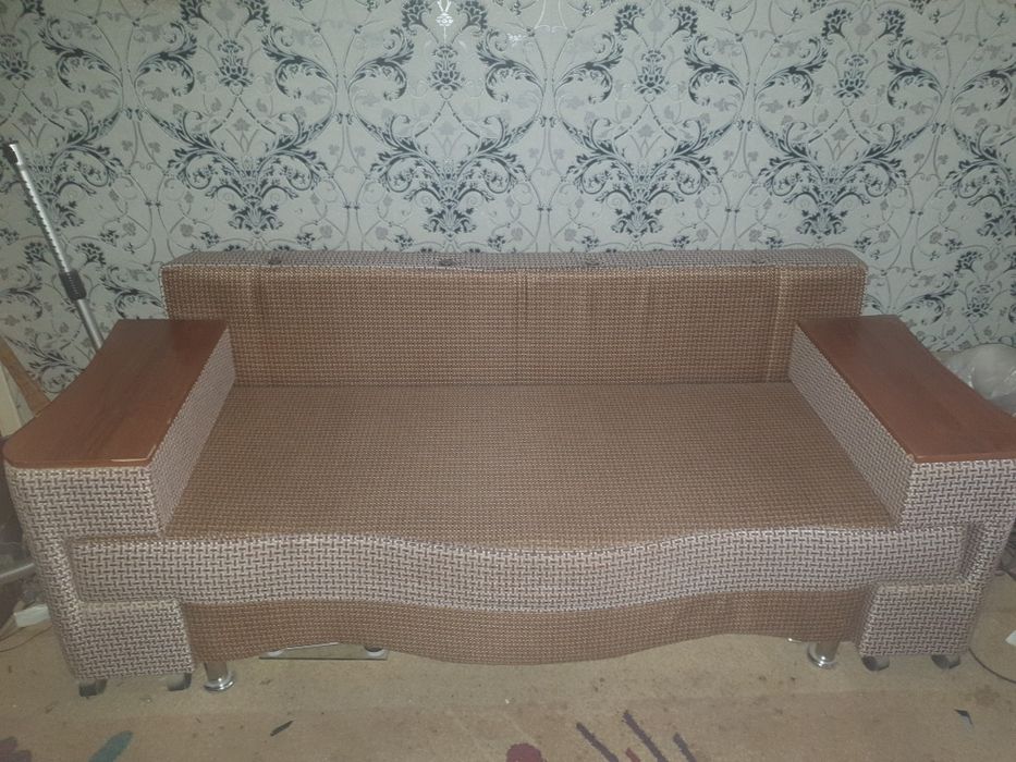 Диван кровать в отличном состоянии