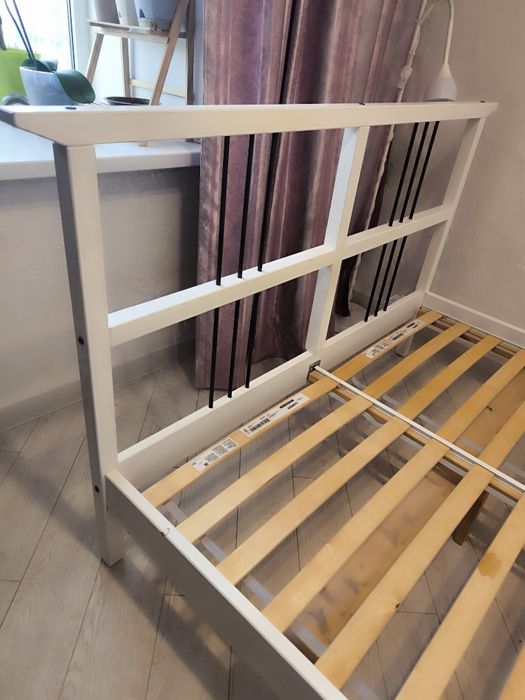 Кровать Икеа 140х200