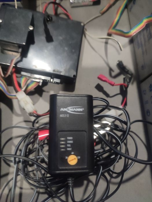 Управление за лодка за захранка